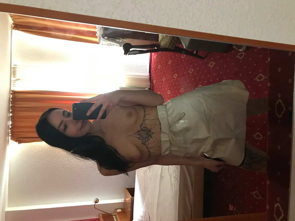 Nadiya49 escort Hamburg