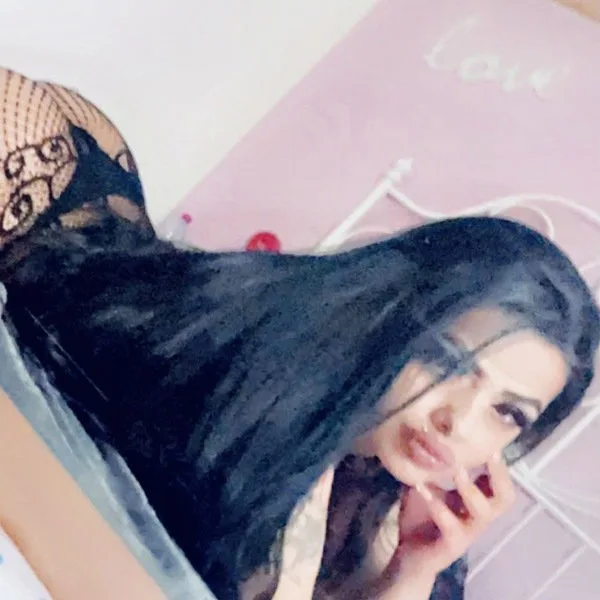 Karina352 escort Hamburg